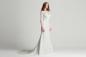 Preview: Langärmeliges Kleid in Fit und Flair aus Spitze mit  U-Bootausschnitt Ivory