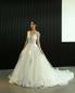 Preview: Elegantes und nachhaltiges Brautkleid Mehra