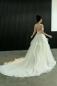 Preview: Elegantes und nachhaltiges Brautkleid Mehra