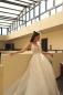 Preview: Brautkleid mit 3D Blätter Spitze 53001