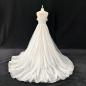 Preview: Brautkleid mit 3D Blätter Spitze 53004
