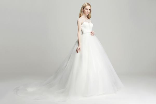 Luxus Brautkleider Prinzessin Mit Glitzer U-Boot Ausschnitt