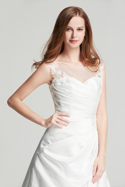 A-Linien-Brautkleid aus Satin mit plissiertem Mieder und Spitze Ivory