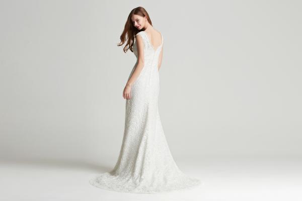 Elegantes (Umstands-)Brautkleid in A-Linie aus Spitze leichte Herzausschnitt Ivory