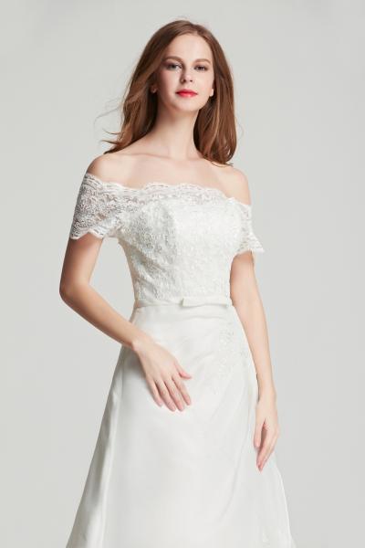 Brautkleid in A-Linie mit schulterfreiem Ausschnitt mit Manschetten Carmen Ivory