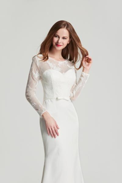 Langärmeliges Kleid in Fit und Flair aus Spitze mit  U-Bootausschnitt Ivory