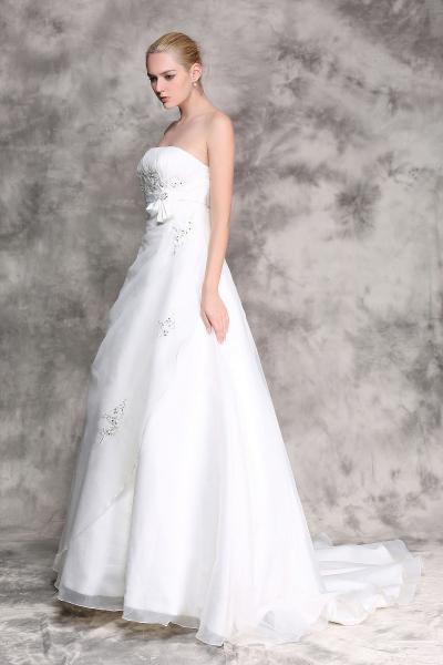 A-Linien-Kleid mit plissiertem geradem Ausschnitt aus Organza Ivory Gr.36-58