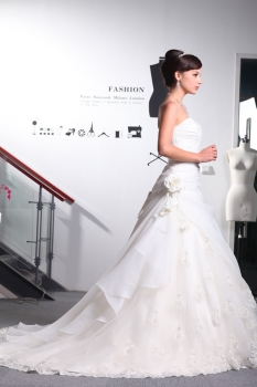 %SALE% Einzelstück Organza A-Linien-Kleid mit plissiertem Herz Ausschnitt Brautkleid Fortuna Gr.44