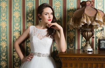 Knöchellang Vintage-Brautkleid im 50ies Schnitt mit schwingendem Rock