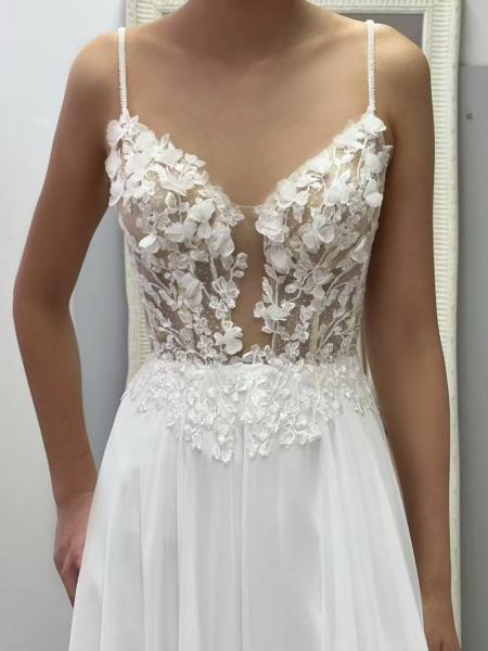 A-Linien-Brautkleid aus Chiffon mit perlenbesetztem Oberteil ivory/Haut
