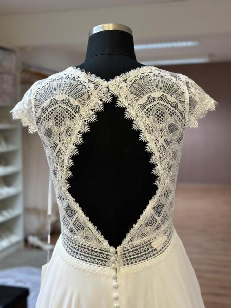 Elegantes und nachhaltiges Brautkleid 7497B39