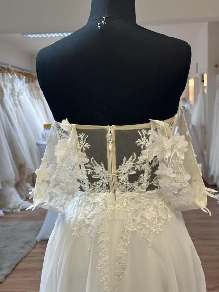 Hochzeitskleid in A-Linie aus Chiffon mit durchscheinendem Mieder HOLLAND