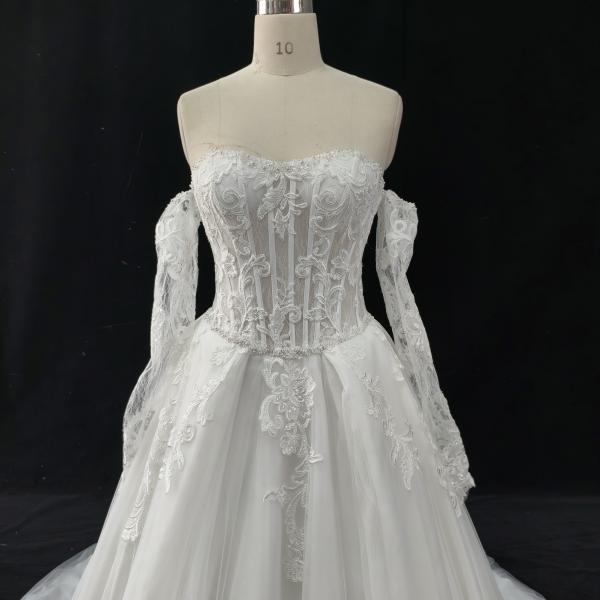Brautkleid feminine Raffinesse CY01